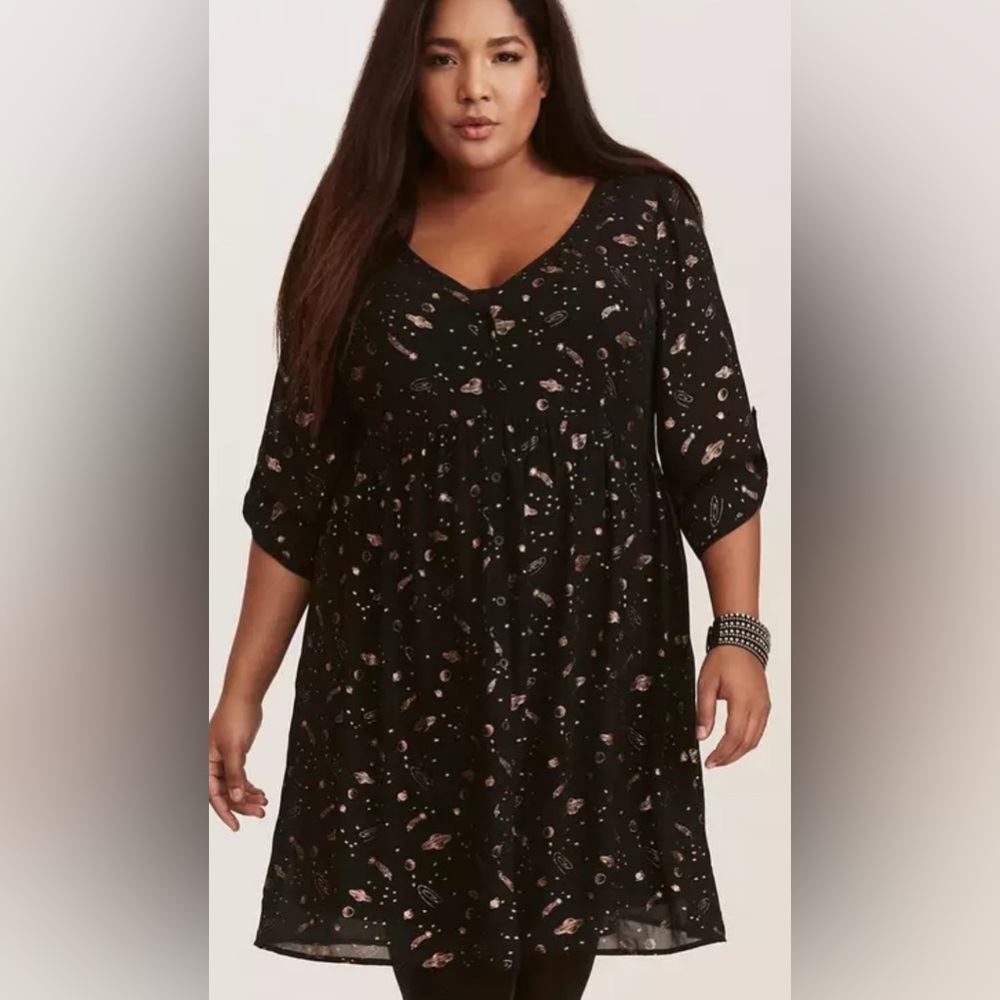 Torrid Black Celestial Print Dress Size 2